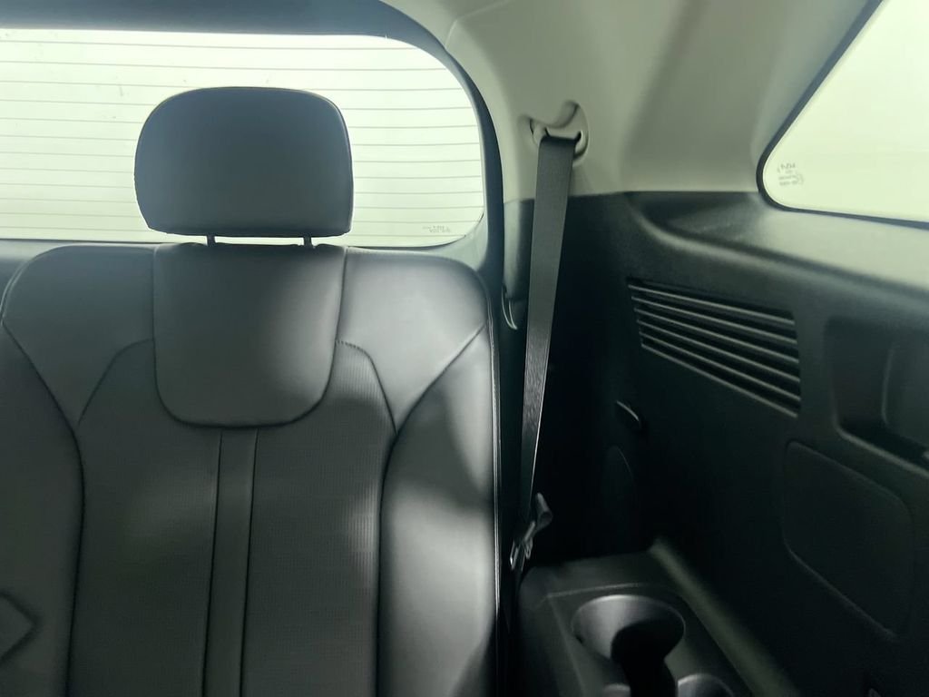 2026 Kia Sorento EX - Photo 29