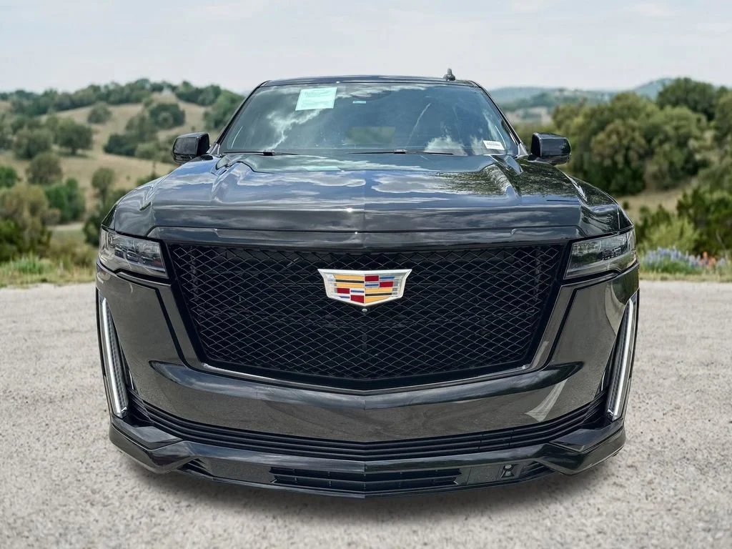 Used 2023 Black Raven Cadillac Sport Platinum image 2