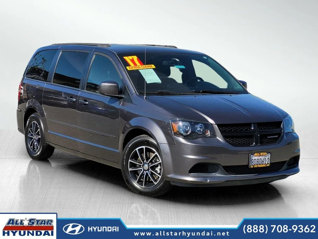 2017 Dodge Grand Caravan SE Plus's photo