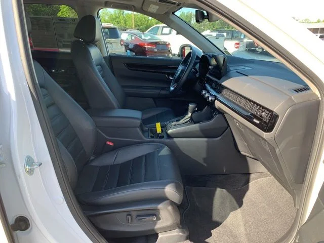 Used 2024 Platinum White Pearl Honda EX-L image 15