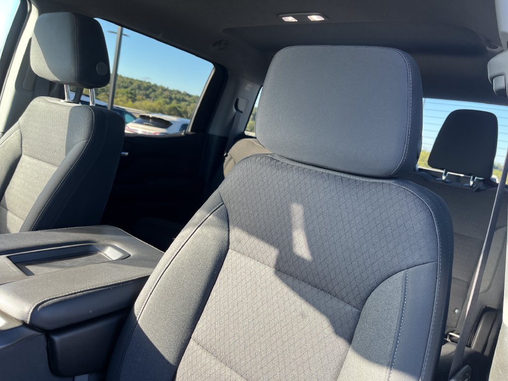 Used 2023 White Chevrolet Custom Trail Boss image 13