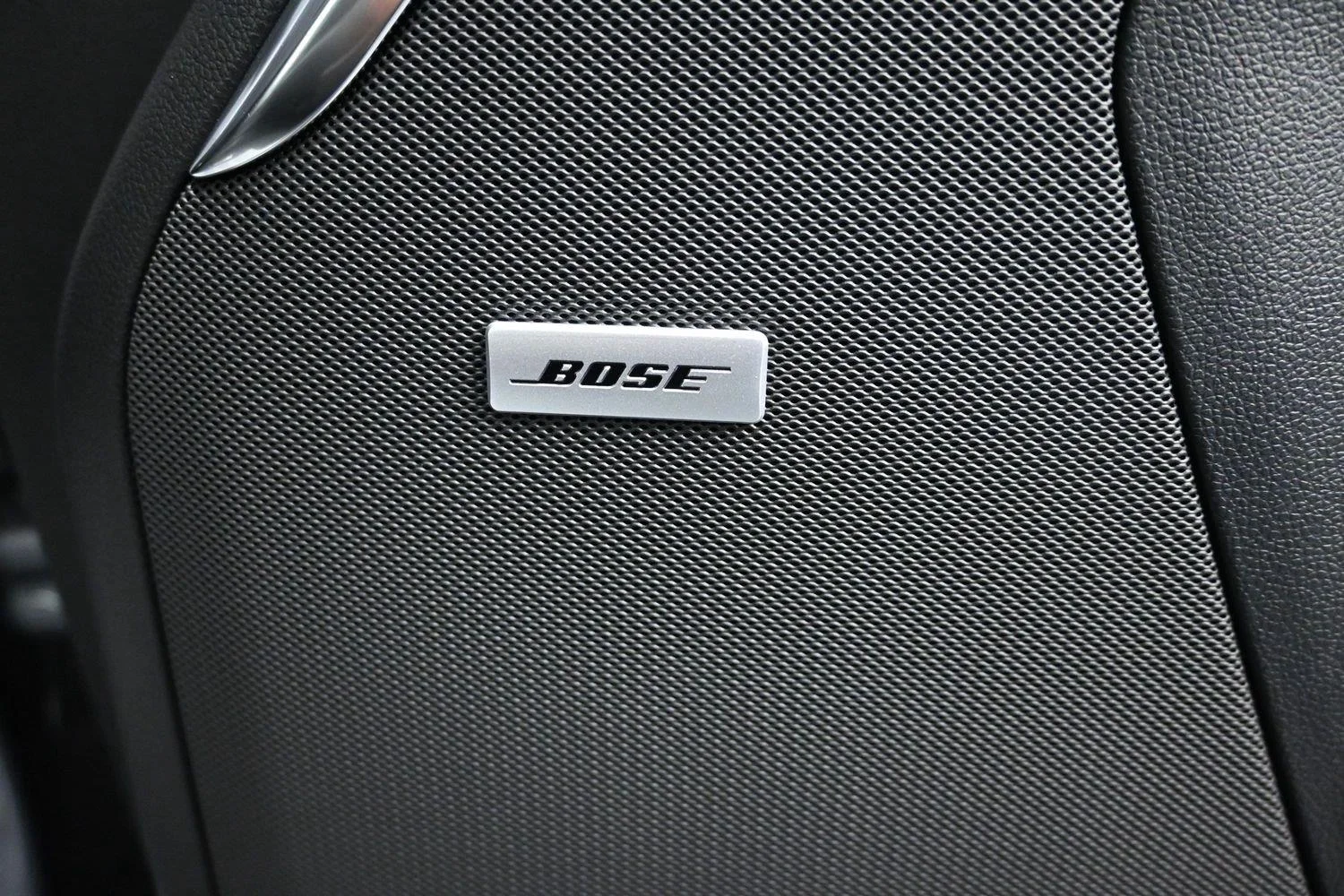 2026 GMC Yukon XL Denali - Photo 11