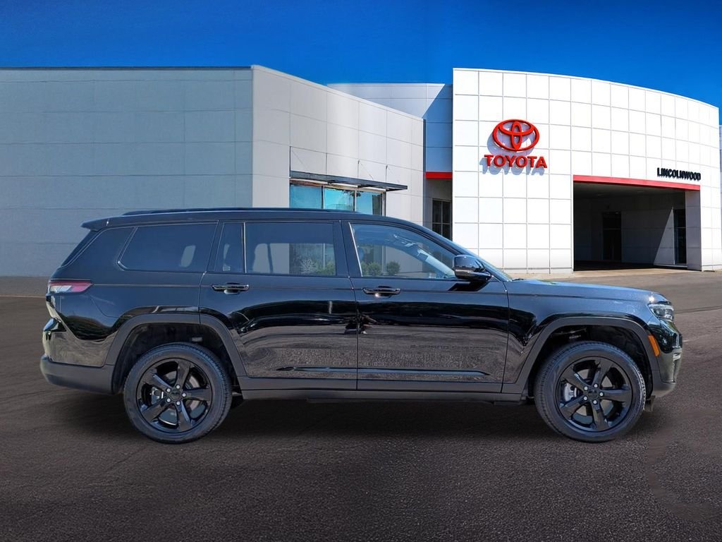 Used 2025 Black Jeep Limited image 9