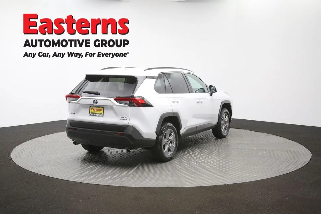 Used 2024 White Toyota XLE image 41