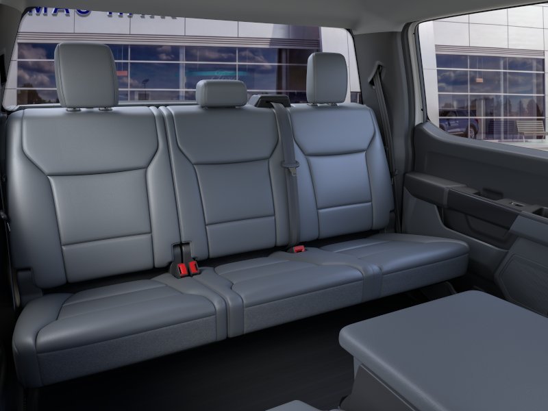 New 2026 Oxford White Ford XL image 33