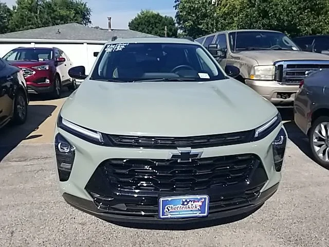 Used 2026 Cacti Green Chevrolet ACTIV image 7