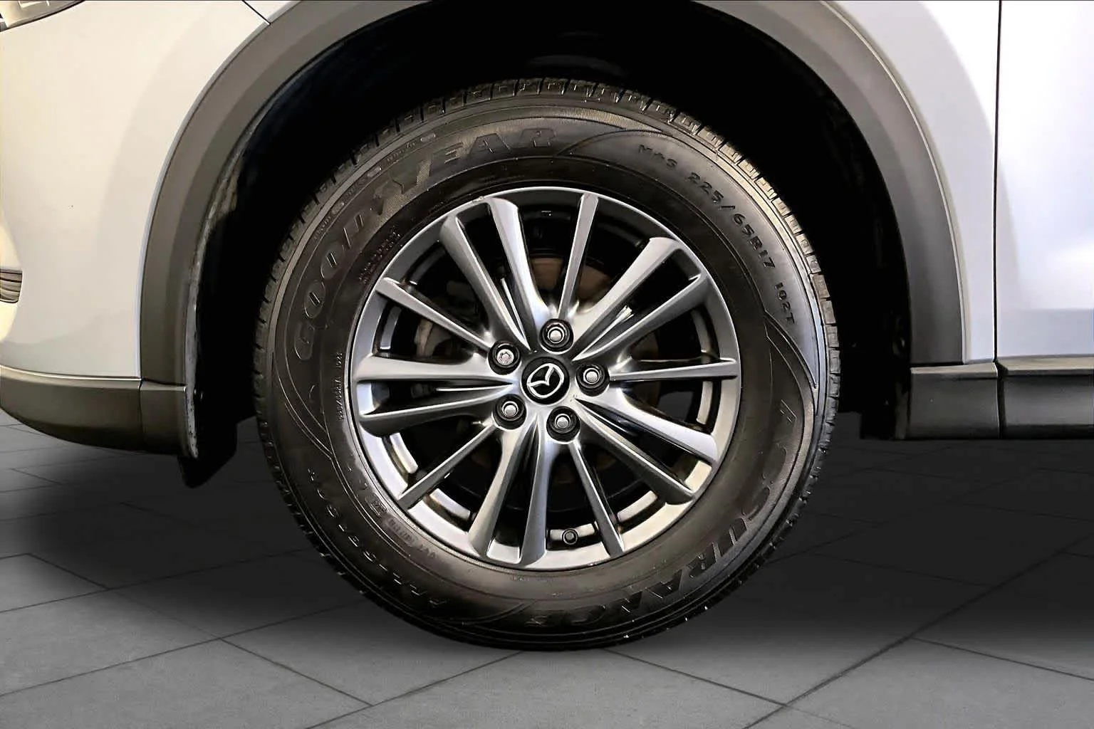 Used 2021 Sonic Silver Metallic Mazda Touring image 11