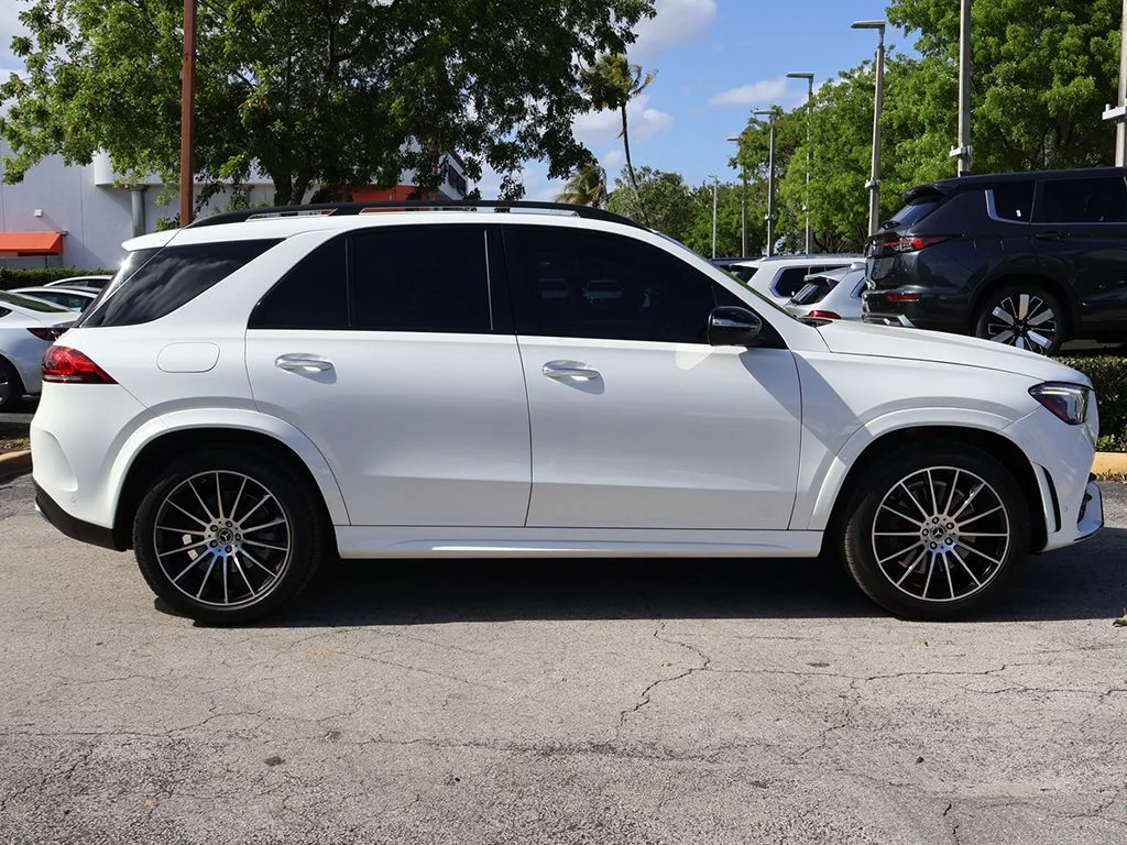 Used 2023 White Mercedes-Benz GLE 450 image 18