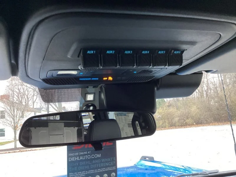 New 2025 Velocity Blue Metallic Ford Badlands® image 30