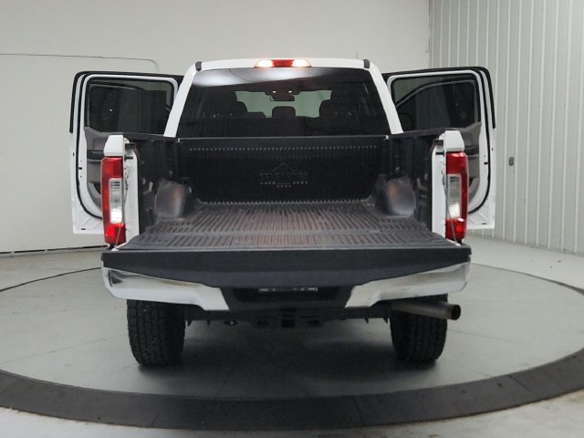 Used 2018 White Ford XLT image 15