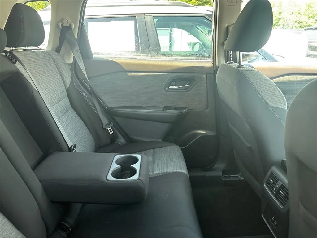 Used 2022 Black Nissan SV image 18