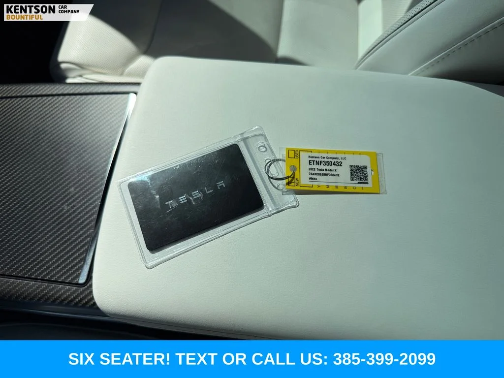 Used 2022 White Tesla Plaid image 40