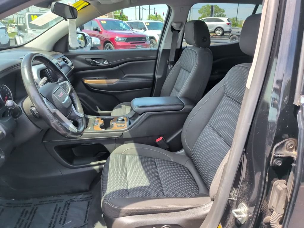 Used 2020 Black GMC SLE image 20