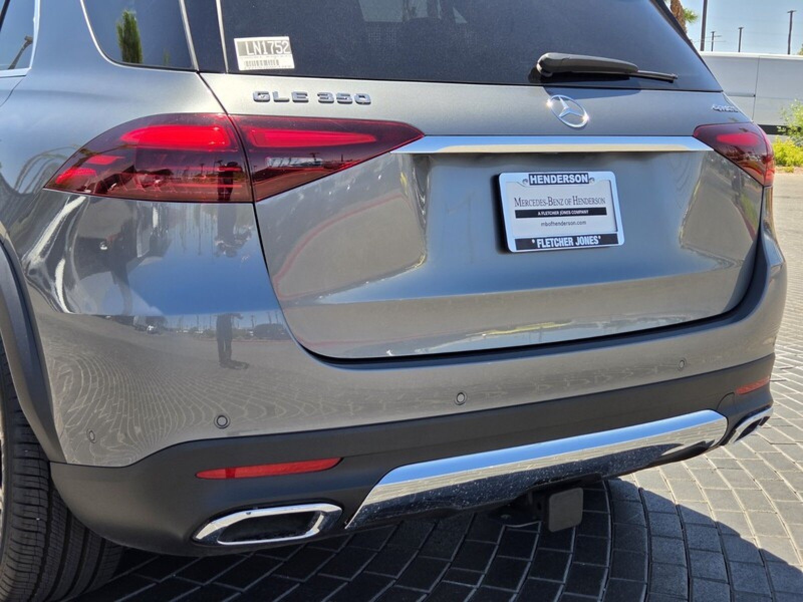 Used 2026 Selenite Grey Metallic Mercedes-Benz GLE 350 4MATIC® SUV image 4