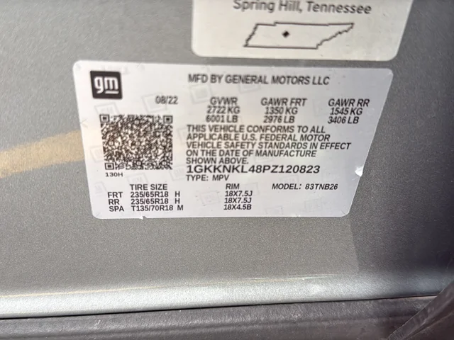 Used 2023 Silver GMC SLE image 25