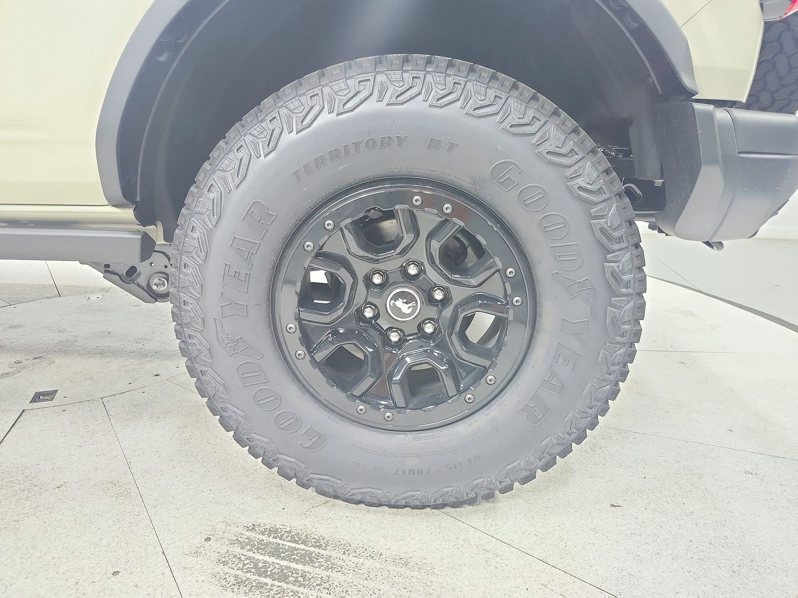 New 2026 Desert Sand Ford Badlands® image 49