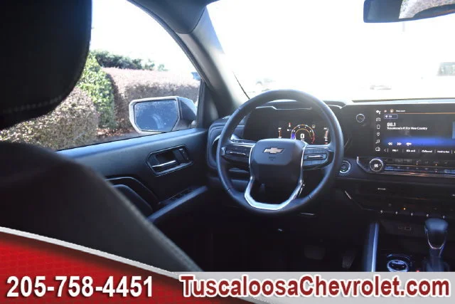 Used 2023 SUMMIT WHITE Chevrolet 4WD LT image 26