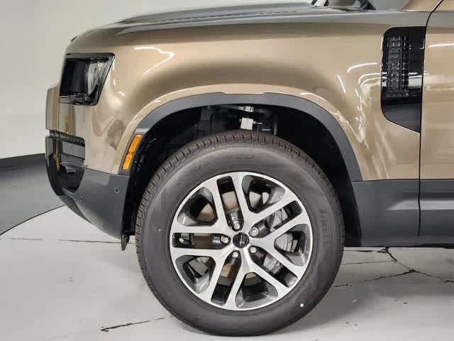 New 2026 Gondwana Stone Metallic Land Rover S image 20