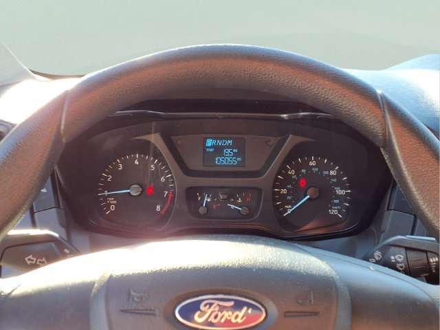 Used 2016  Ford XL image 8