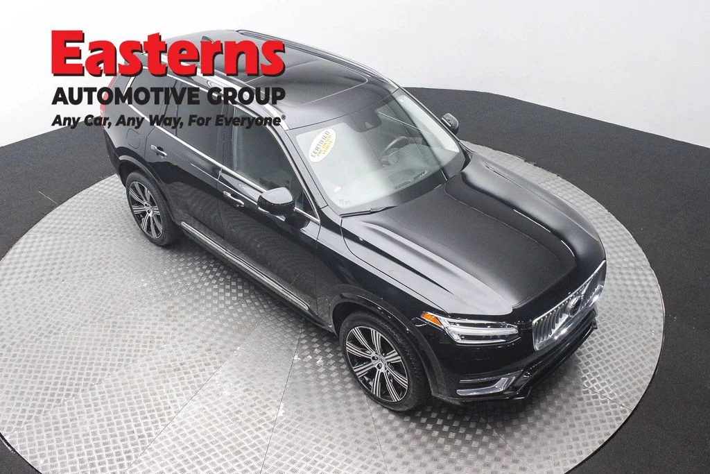 Used 2022 Black Volvo T6 Inscription image 3