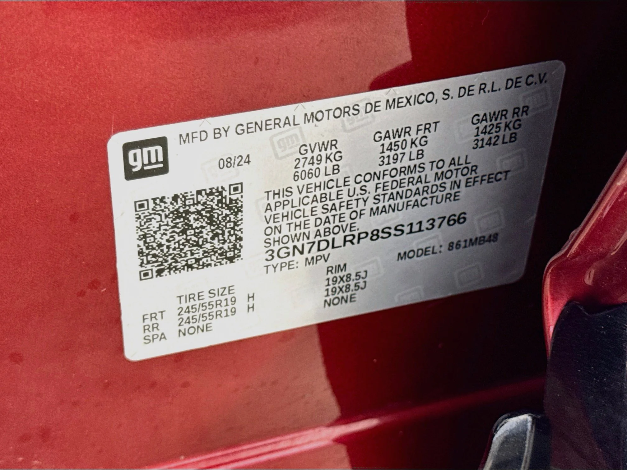 Used 2025 Radiant Red Tintcoat Chevrolet LT image 34