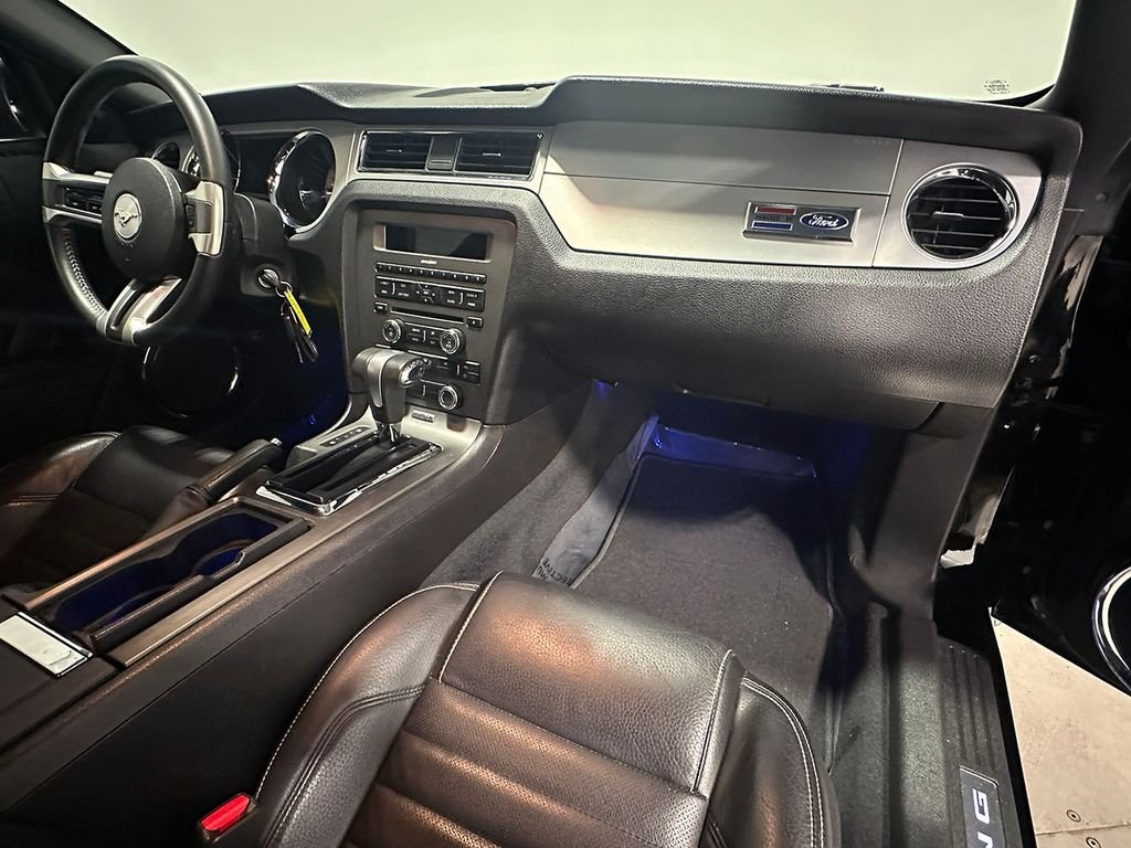 Used 2010  Ford GT image 51