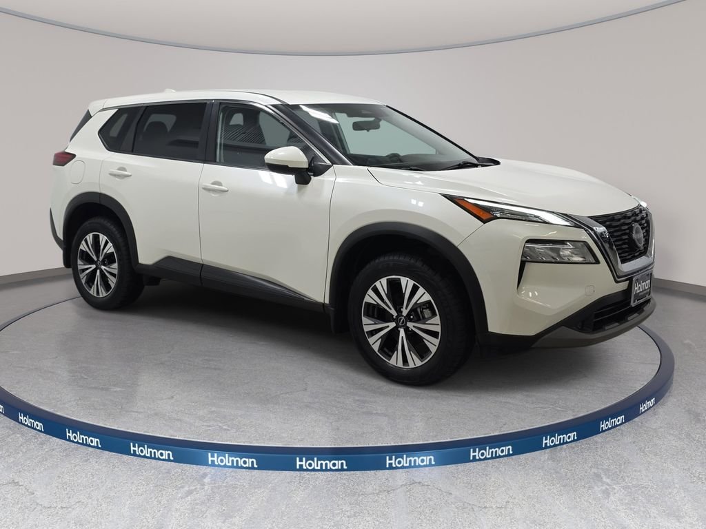Used 2023 Pearl White Tricoat Nissan SV image 4