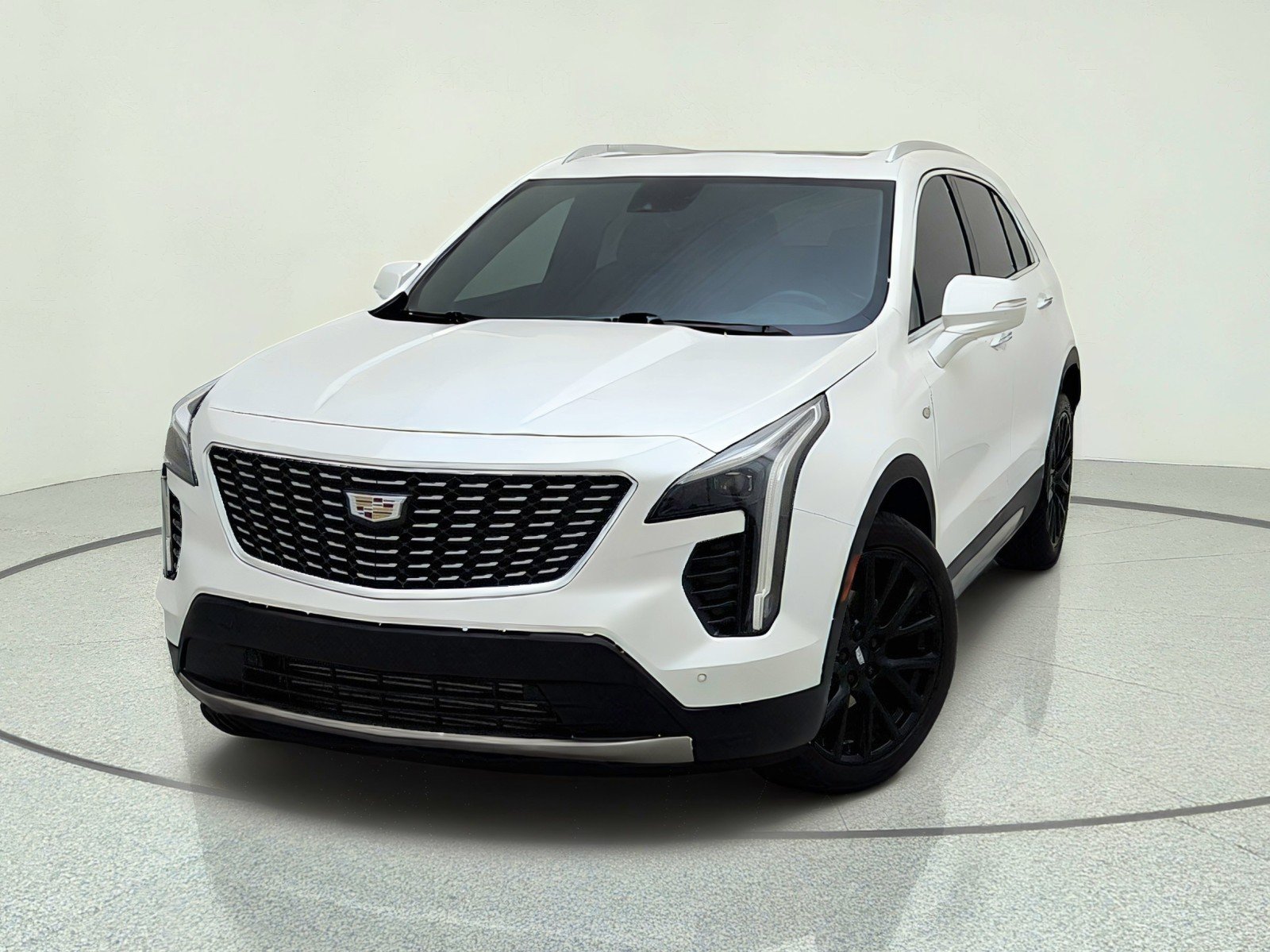 Used 2021 Crystal White Tricoat Cadillac FWD Premium Luxury image 2