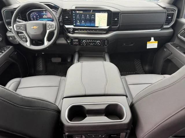 2026 Chevrolet Silverado 2500 HD LTZ - Photo 8