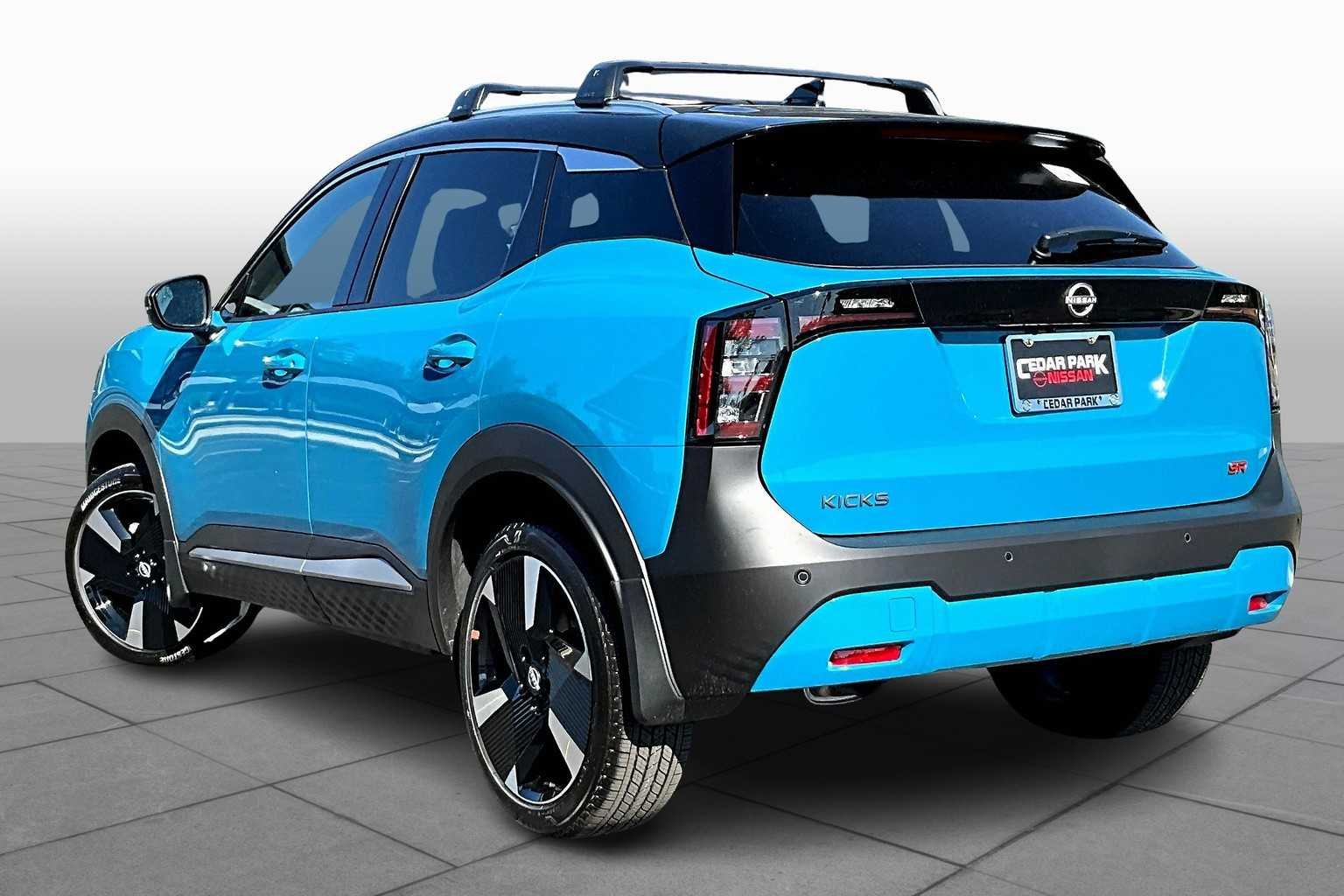 2026 Nissan KICKS SR - Photo 12
