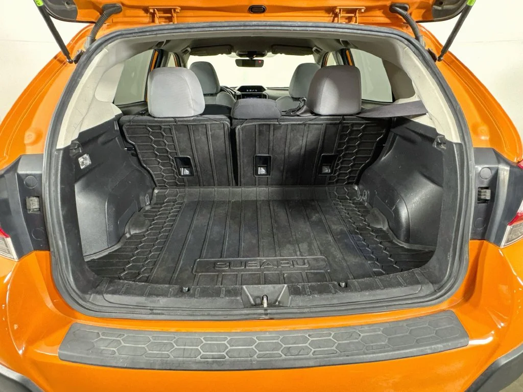 Used 2018 Orange Subaru 2.0i Premium image 30