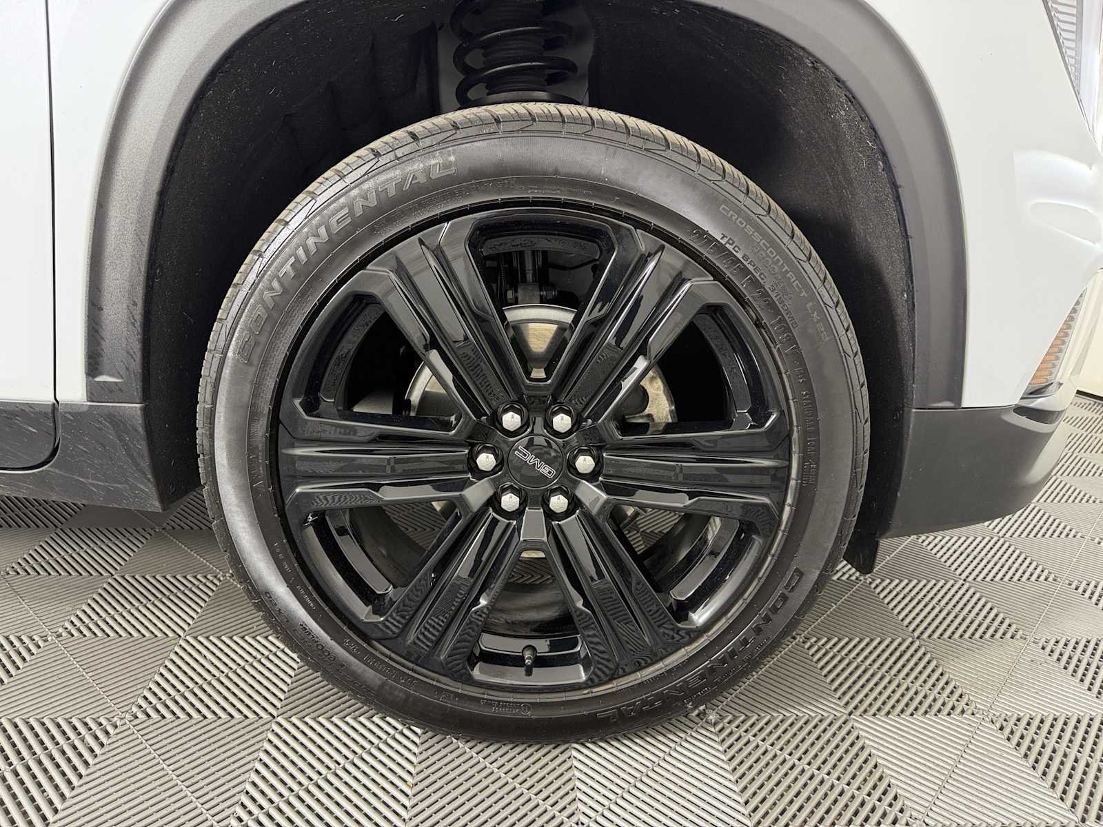 2026 GMC Acadia Elevation - Photo 10