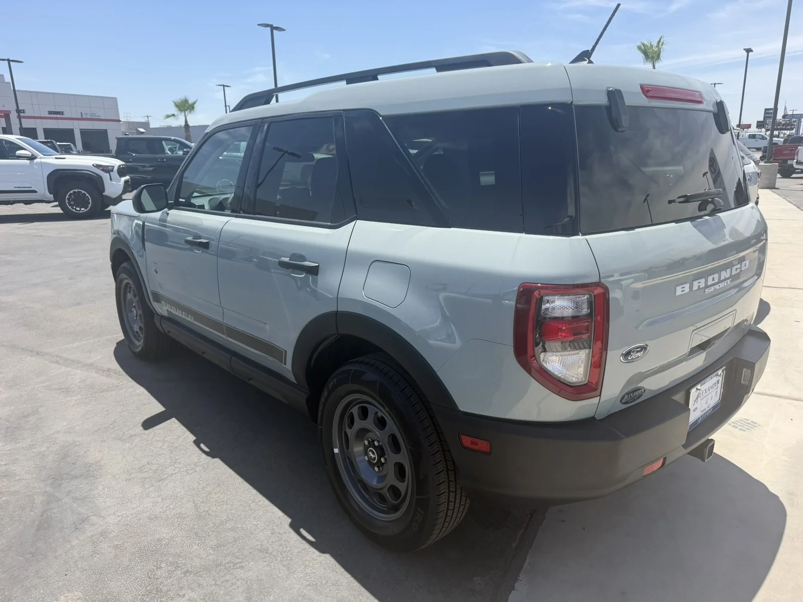 Used 2023 Iconic Silver Metallic Ford Big Bend image 6