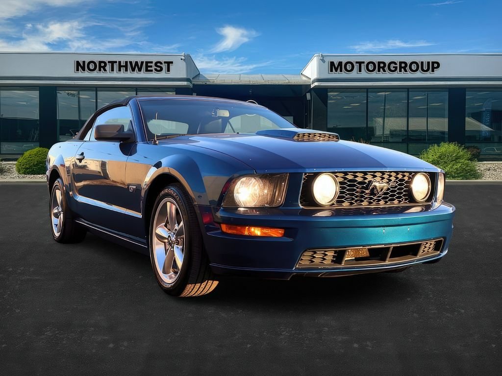 2008 Ford Mustang GT Deluxe