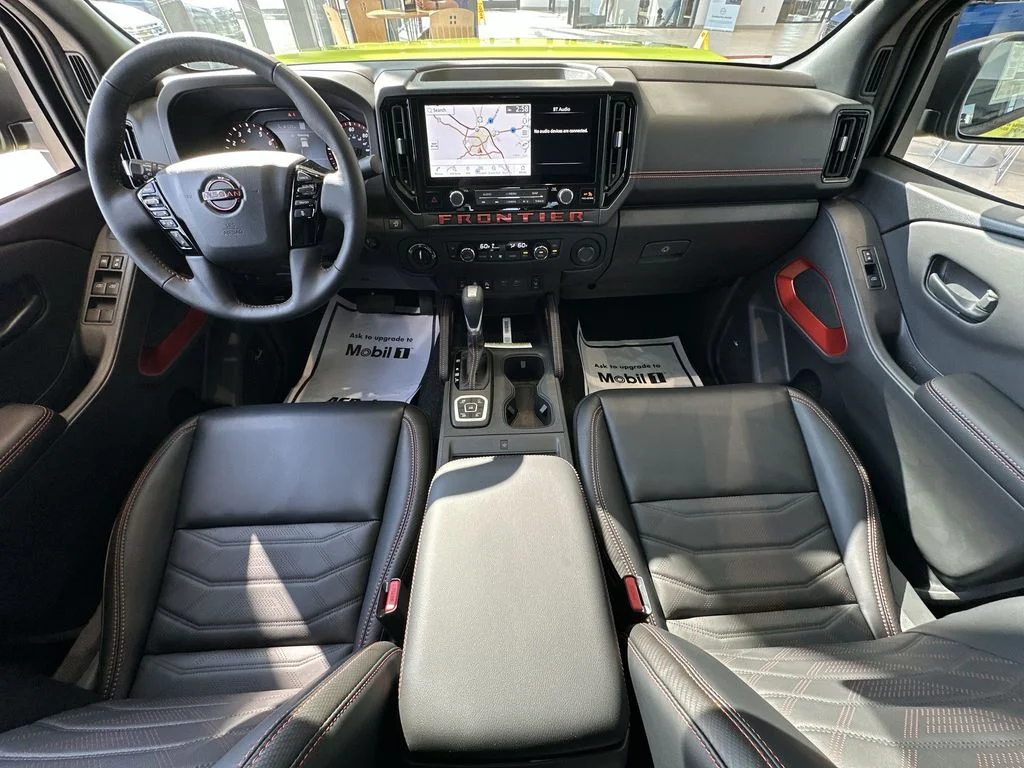 2026 Nissan Frontier PRO-4X - Photo 12