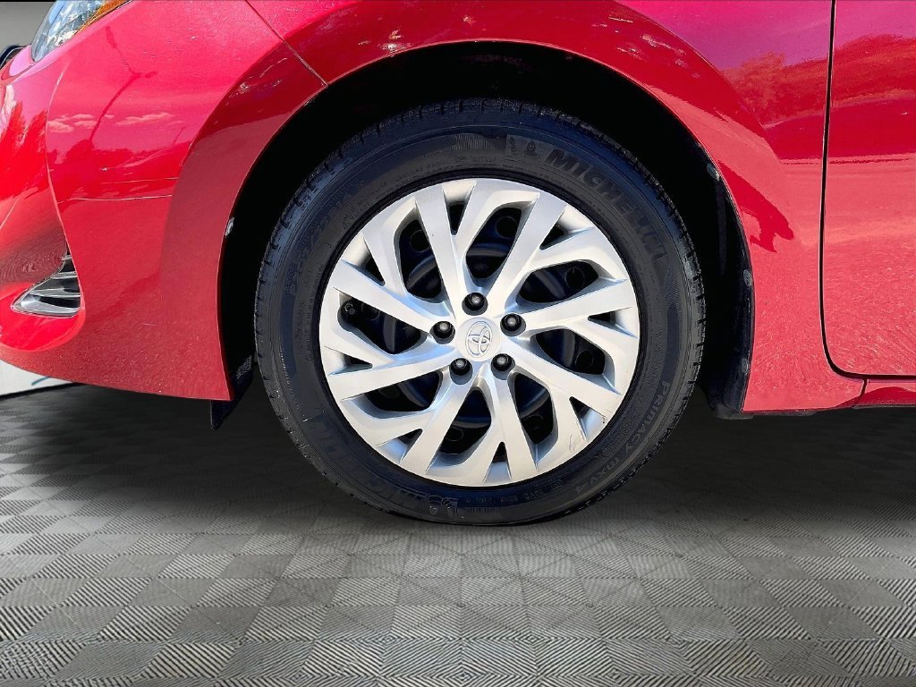 Used 2019 Red Toyota LE image 22