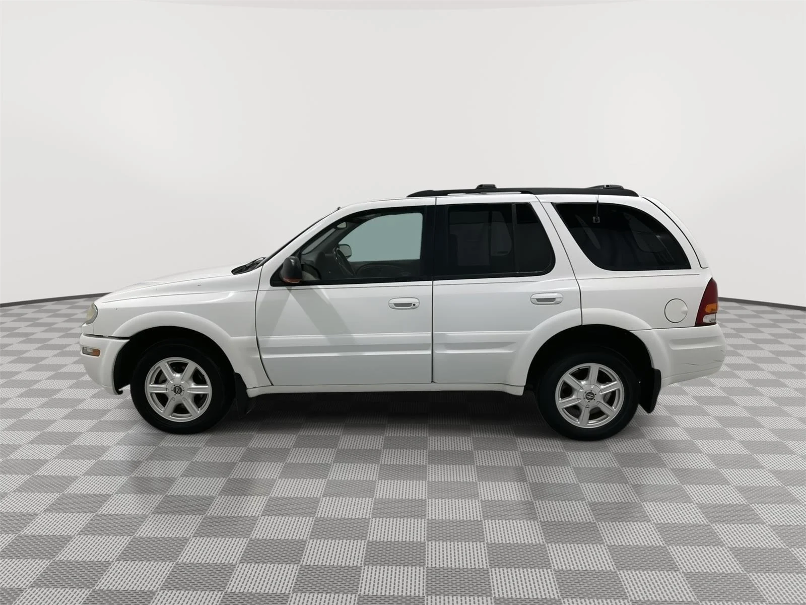 Used 2002 Oldsmobile Bravada Base with VIN 1GHDT13SX22215513 for sale in Alexandria, Minnesota