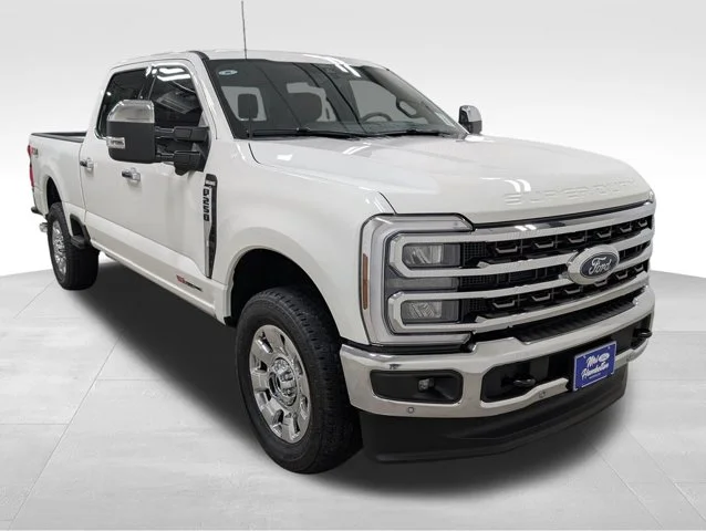 New 2026 Star White Metallic Tri-Coat Ford F-250® King Ranch® image 65