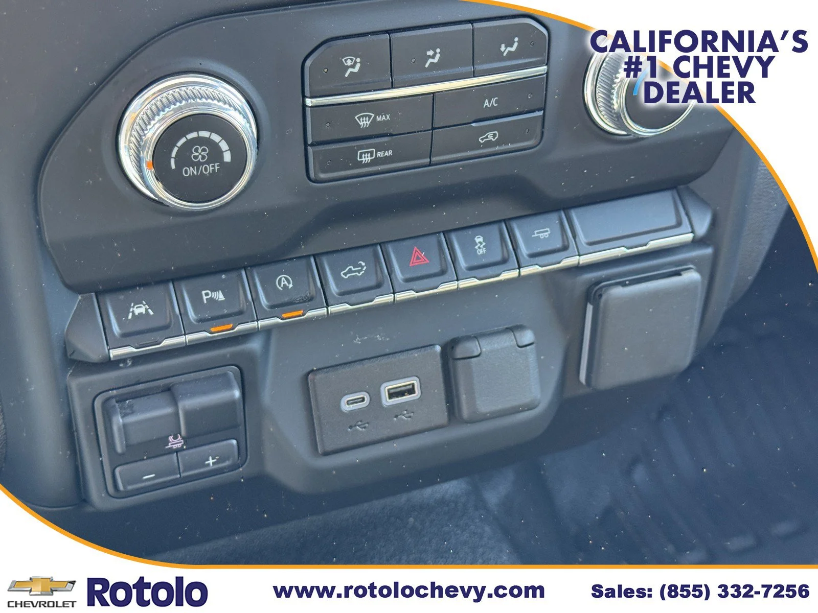 Used 2025 Summit White GMC Pro image 22