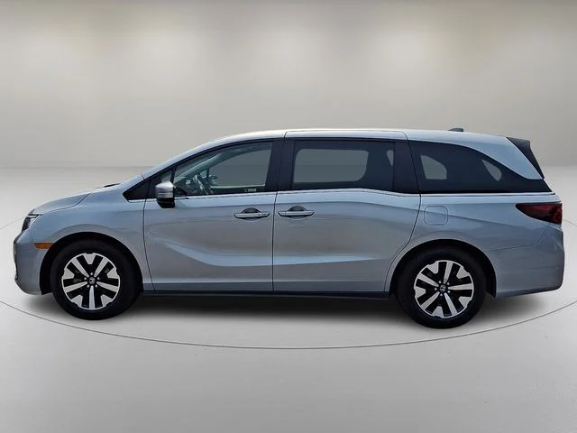 Used 2025  Honda EX-L image 6