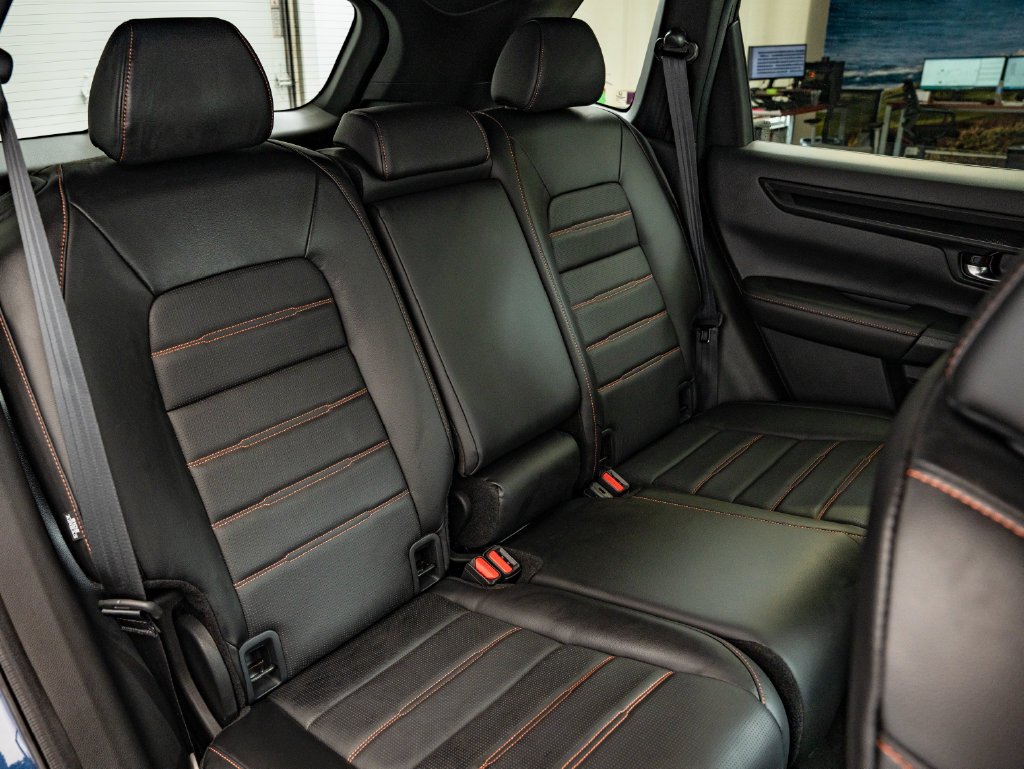 Used 2025 Canyon River Blue Metallic Honda Sport-L image 47