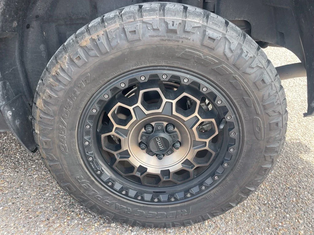 Used 2025 Black Ford XLT image 18