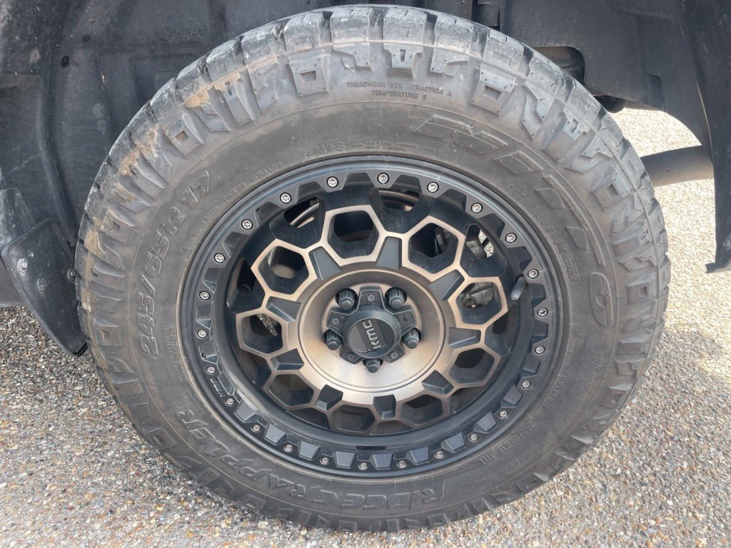 Used 2025 Black Ford XLT image 18