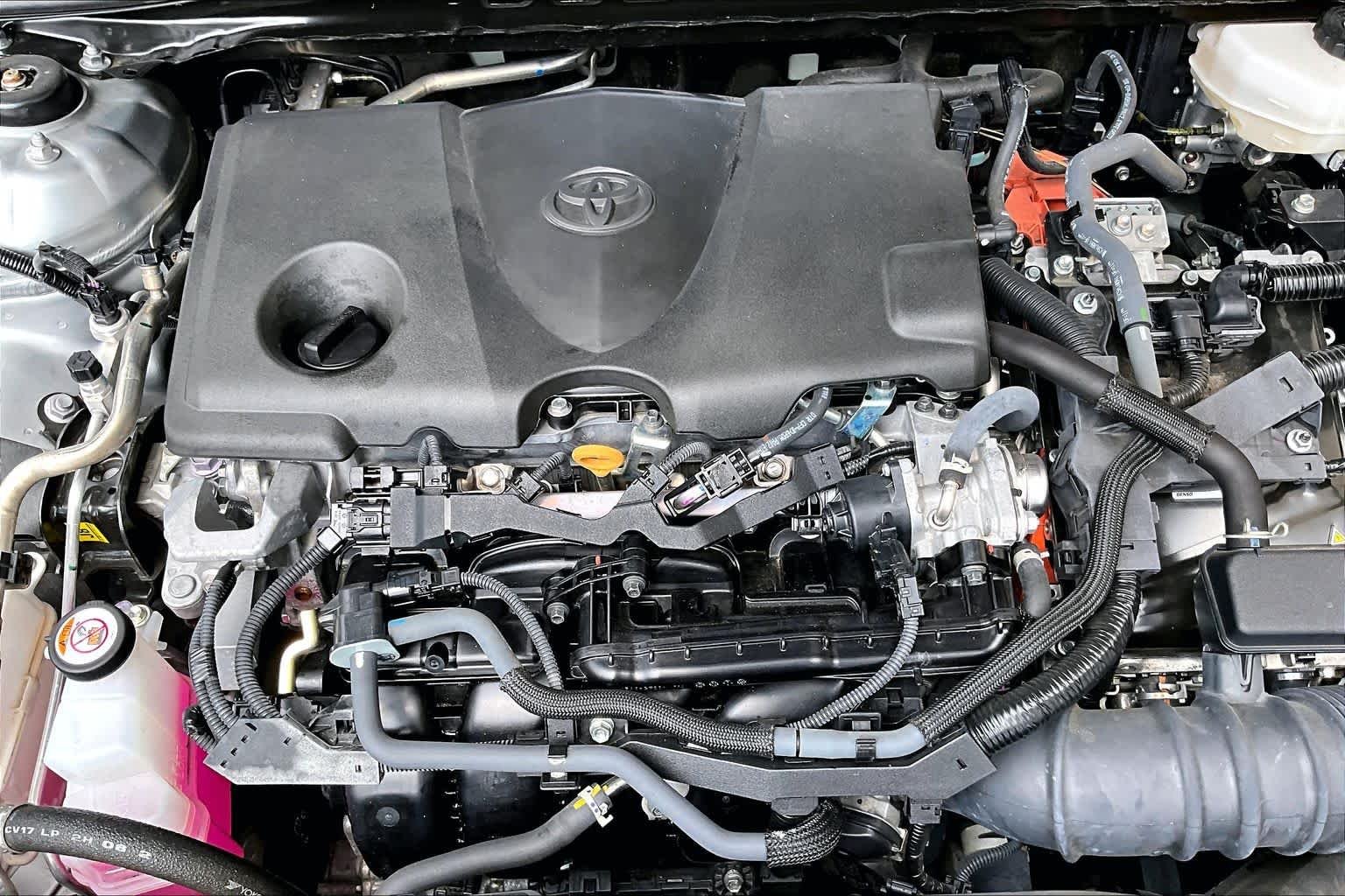Used 2025 Celestial Silver Metallic Toyota LE image 33