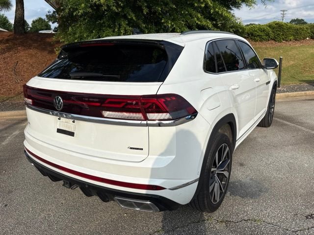 Used 2025 White Volkswagen 2.0T SEL Premium R-Line image 4