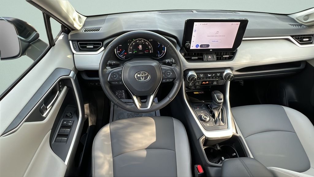 2024 Toyota RAV4 XLE Premium - Photo 12