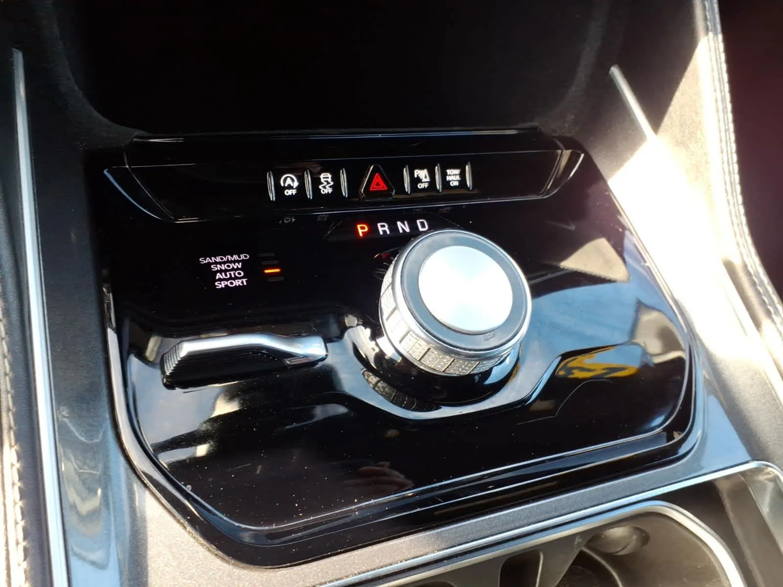 Certified Used 2023 Diamond Black Crystal Pearlcoat Jeep  image 24