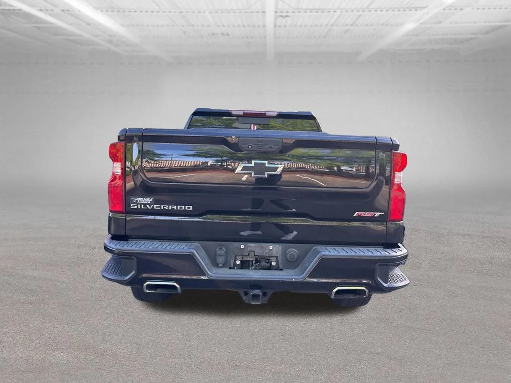 Used 2022 Black Chevrolet RST image 11
