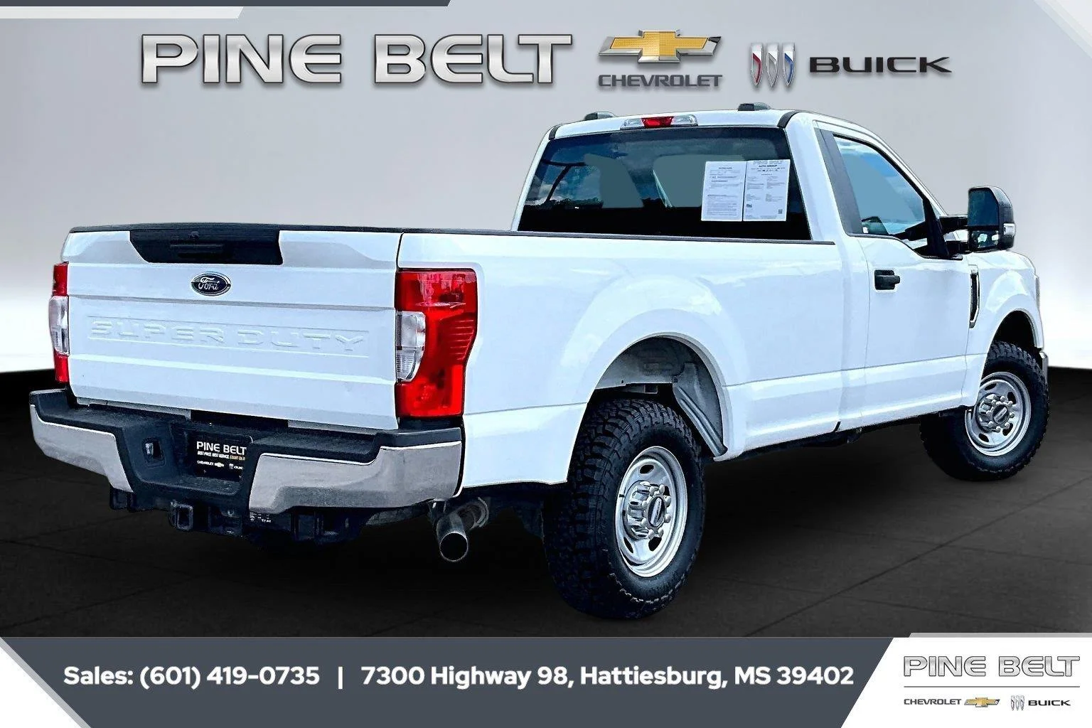 Used 2020 White Ford XL image 12