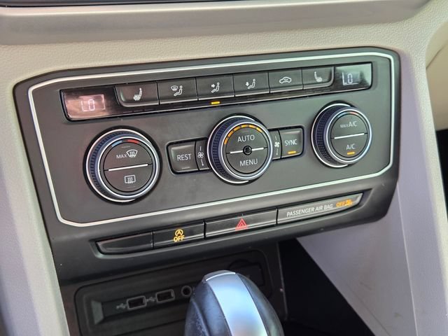 2021 Volkswagen Atlas SE w/Tech - Photo 23